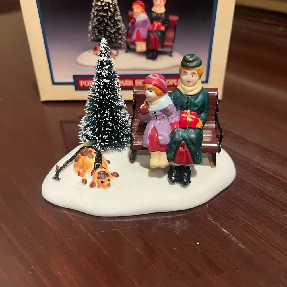 Vintage Lemax 1995Dickensvale Porcelain Holiday Park Bench Figurine